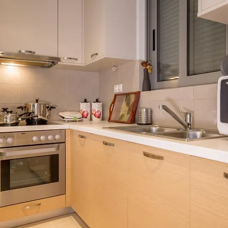 Lovely New βuild Flat Near Metro - Free Parking Αθήνα