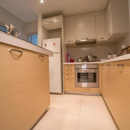 Διαμέρισμα Lovely New βuild Flat Near Metro - Free Parking *
