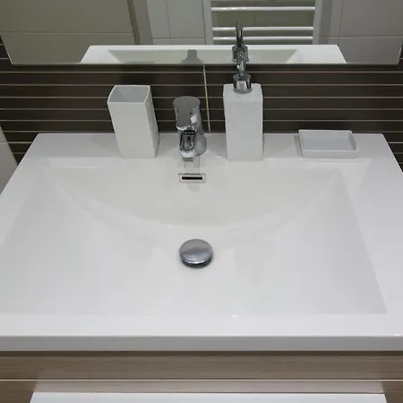 Διαμέρισμα Lovely New βuild Flat Near Metro - Free Parking *